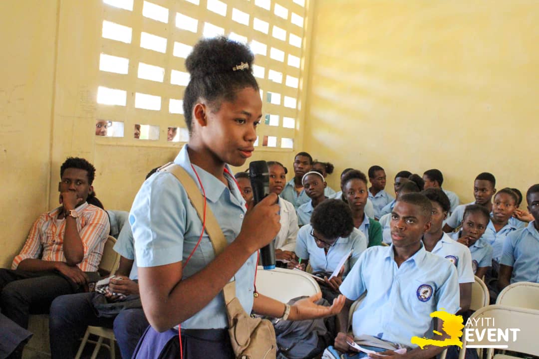 La Tournée scolaire de littérature :L’aventure débute au lycée Henry Christophe 